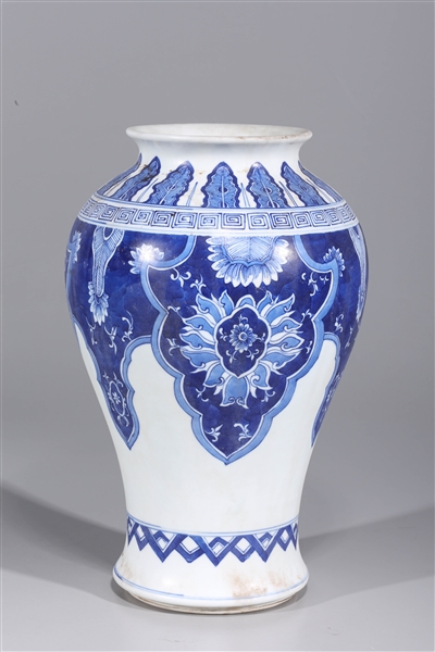 Appraisal: Chinese blue and white porcelain vase with allover designs double