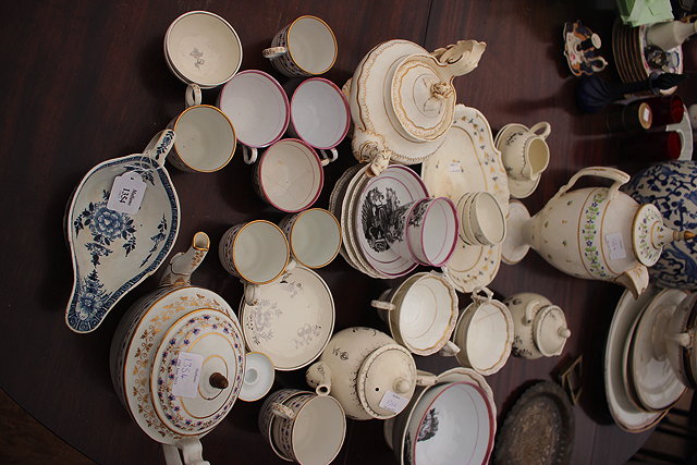 Appraisal: A COLLECTION OF ANTIQUE ENGLISH PORCELAIN to include an th