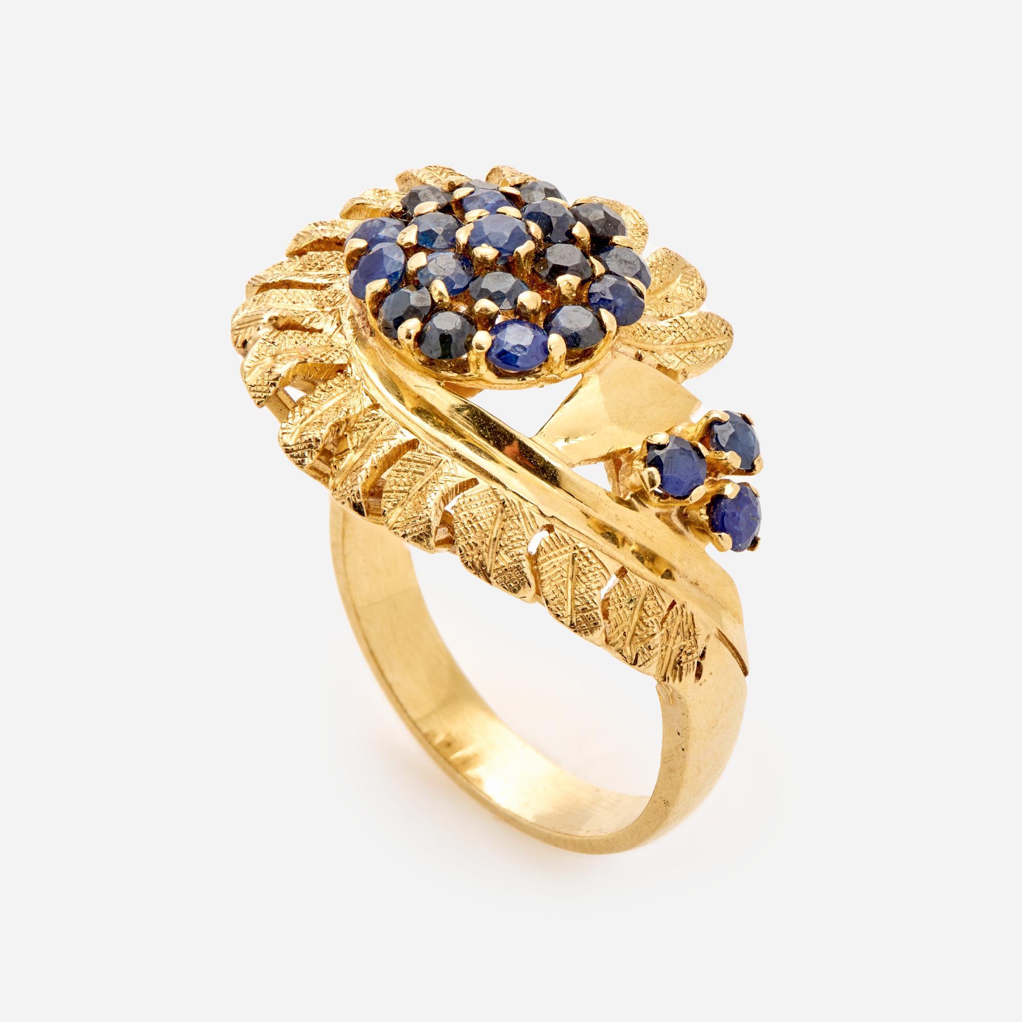 Appraisal: FLOWER COCKTAIL RING W SAPPHIRE CLUSTERS IN K An k