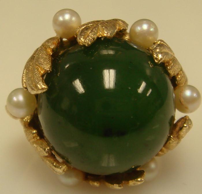 Appraisal: K Jade Ring with Pearls Yellow gold setting with gold