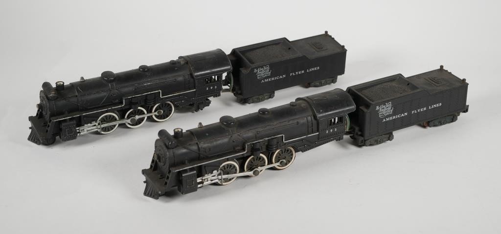 Appraisal: TWO AMERICAN FLYER LOCOMOTIVES W TENDERTwo American Flyer Lines Steam