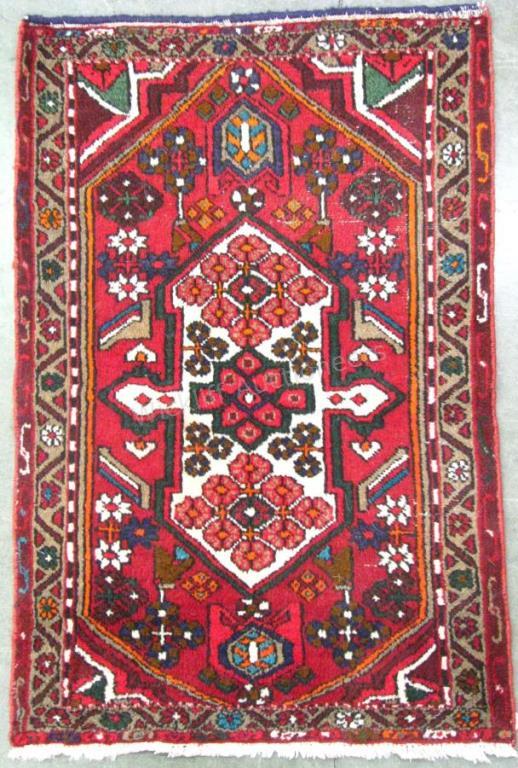 Appraisal: Handmade Oriental Mat Nain design red field with cream and