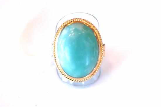 Appraisal: A BLUE STONE SET DRESS RING TESTED CT GOLD