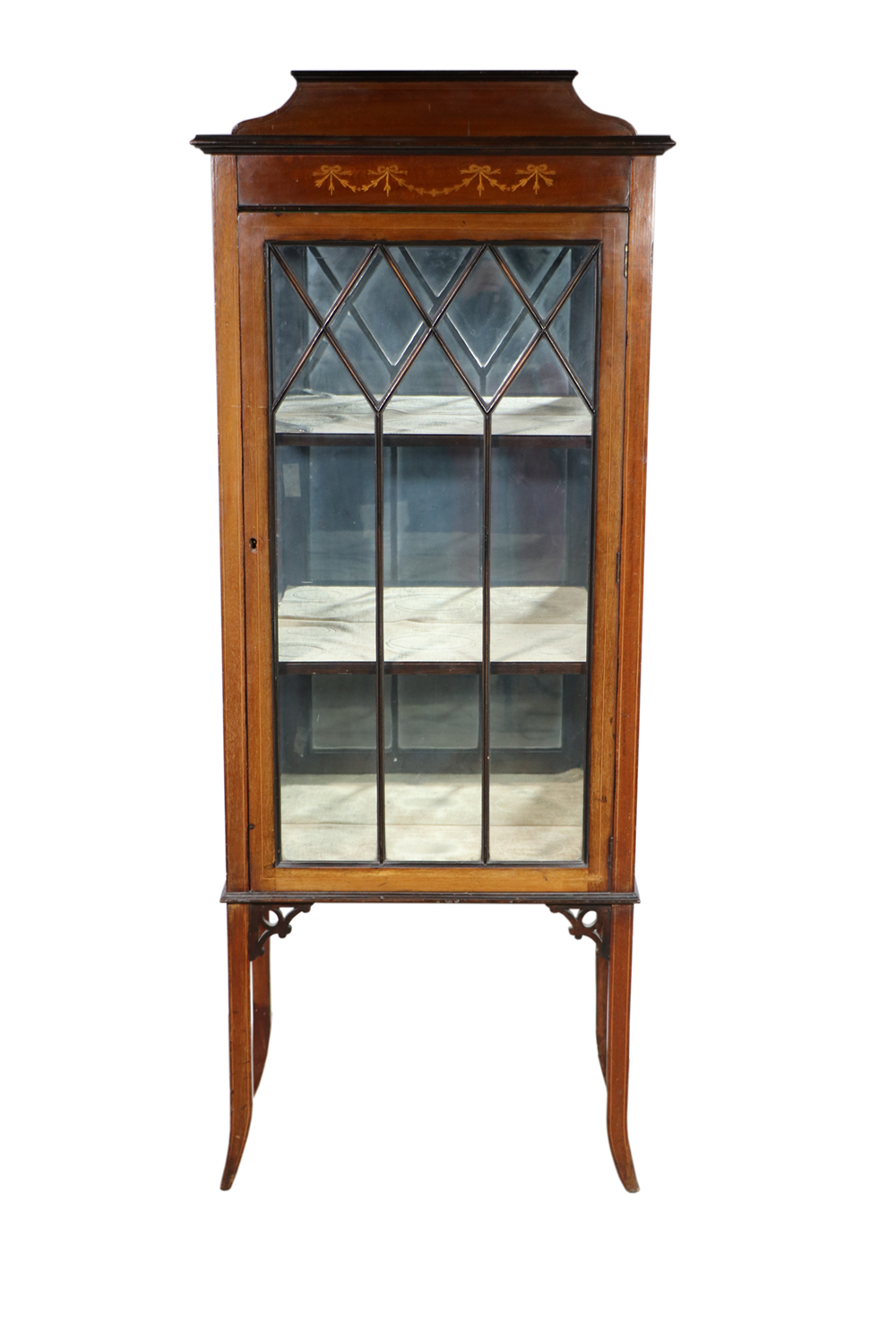 Appraisal: EDWARDIAN VITRINE Mahogany single door glass front vitrine with diamond