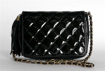 Appraisal: Patent leather Chanel purse Small snap-closure flap-front purse in shiny