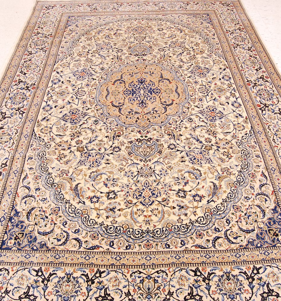 Appraisal: Kashan Rug Central Persia mid to late th century the