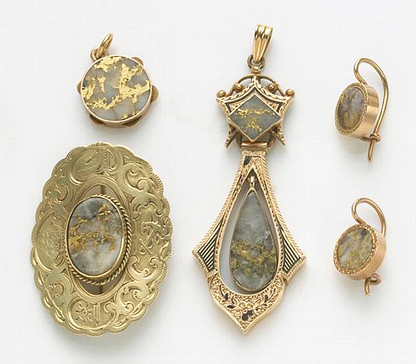 Appraisal: A collection of gold-in-quartz and k gold jewelry comprising a