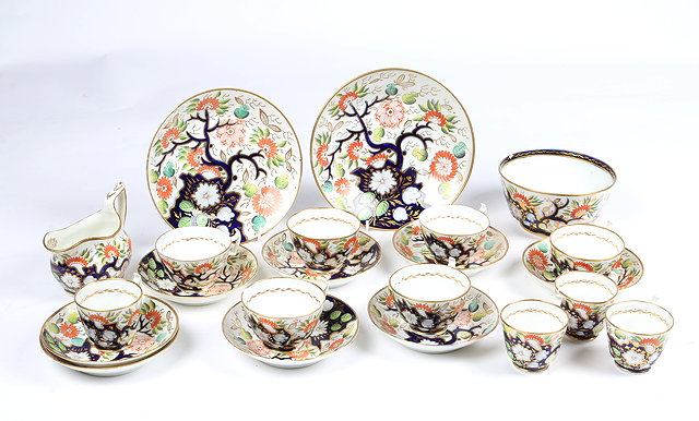 Appraisal: AN EARLY TH CENTURY NEW HALL PART TEA SET pattern