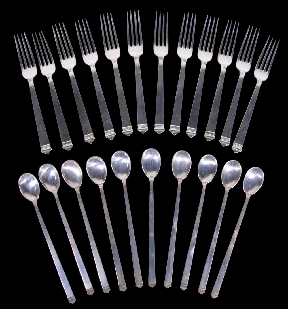 Appraisal: TIFFANY CO HAMPTON STERLING FLATWARE Pieces of Sterling Silver Flatware