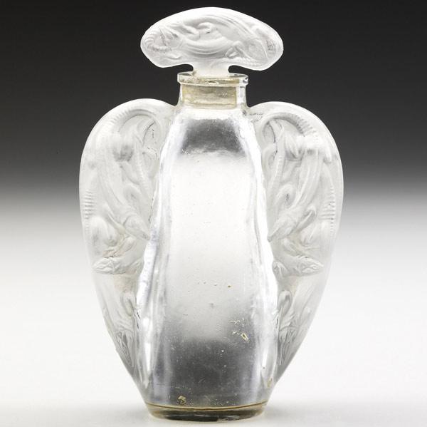 Appraisal: LALIQUE Extremely rare Oreilles Lezards perfume bottle of clear and