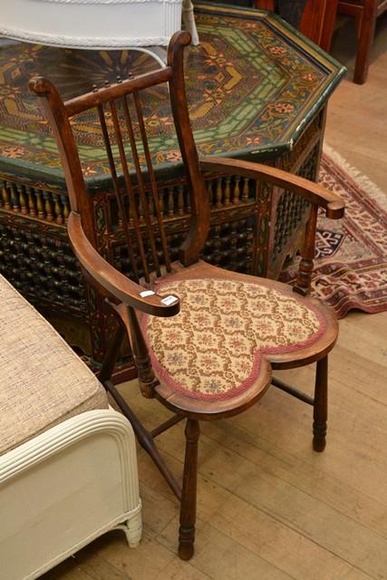 Appraisal: A TH CENTURY SPINDLE BACK CHAIR WITH HEART SHAPED SEAT