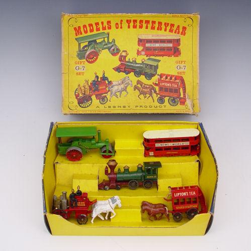 Appraisal: LESNEY MATCHBOX MODELS OF YESTERYEAR GIFT SET G- Includes Paver