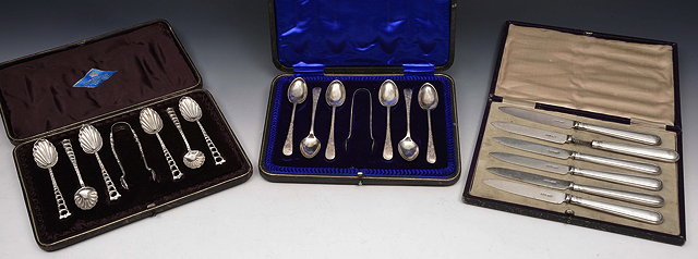 Appraisal: A SET OF SIX LATE VICTORIAN SILVER TEASPOONS with matching