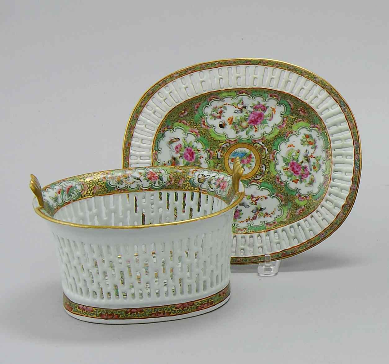 Appraisal: CHINESE EXPORT PORCELAIN OVAL CHESTNUT BASKET WITH UNDERTRAYMid- th CenturyWith