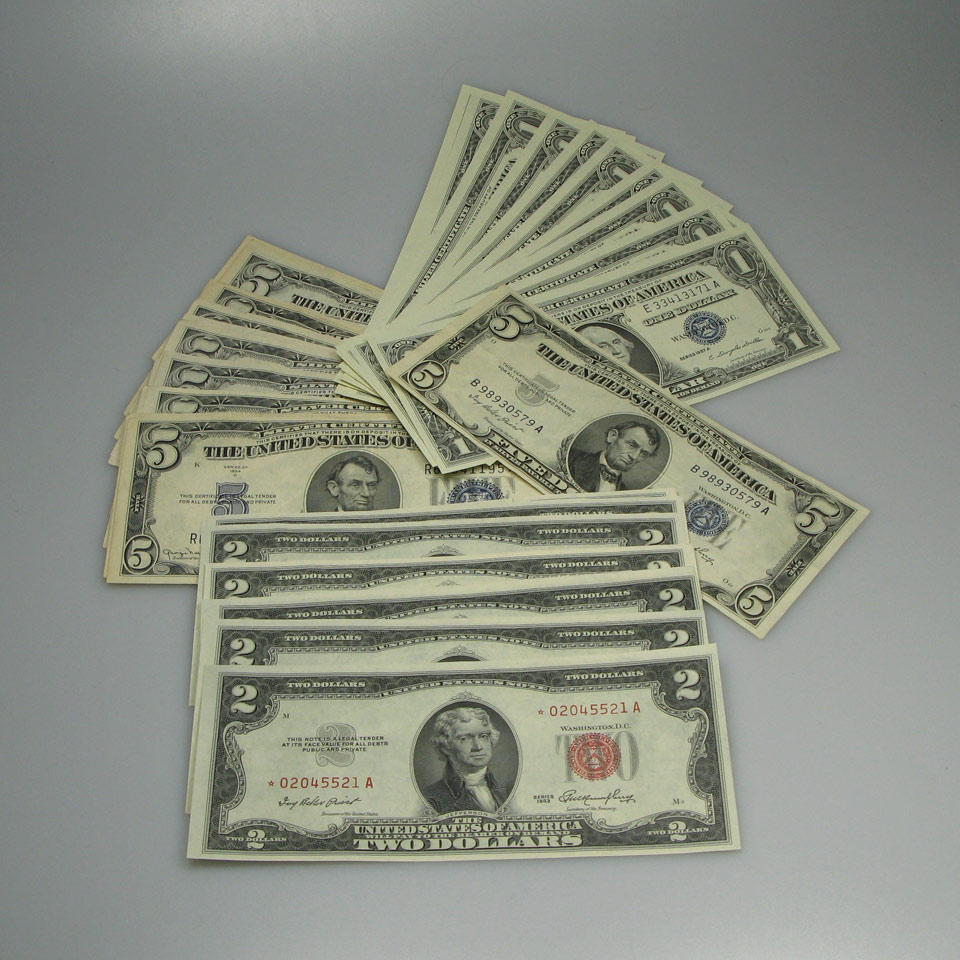 Appraisal: Quantity Of U S Bank Notes including Silver Certificates asterisk