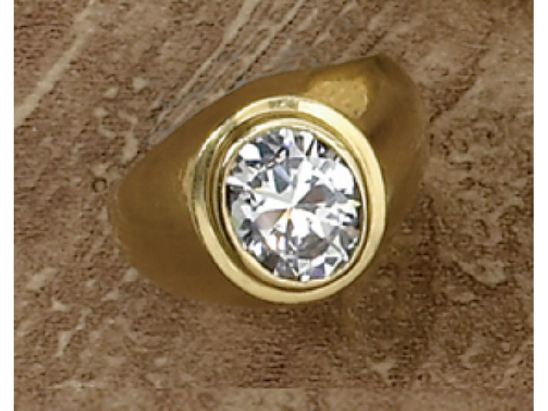 Appraisal: MAN'S RING k yellow gold ring with large oval faceted