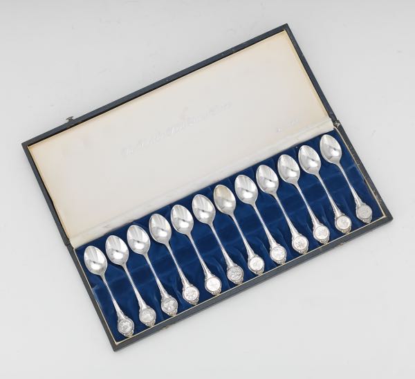 Appraisal: TWELVE VINTAGE STERLING SILVER ZODIAC SPOONS FRANKLIN MINT IN PRESENTATION