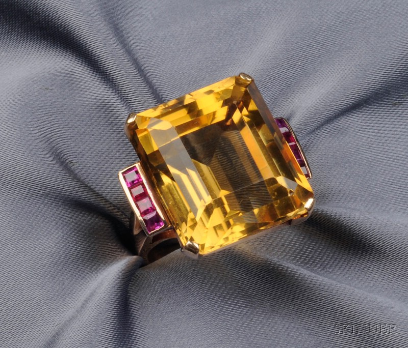 Appraisal: Retro kt Gold Citrine and Ruby Ring prong-set with a