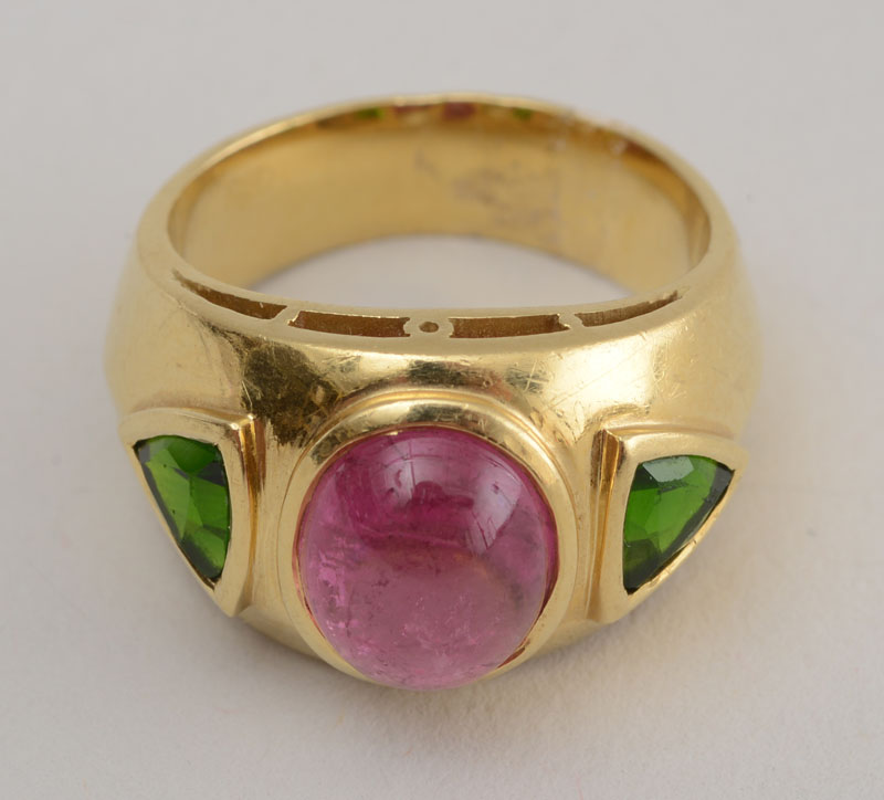 Appraisal: K YELLOW GOLD PINK AND GREEN TOURMALINE RING Set with