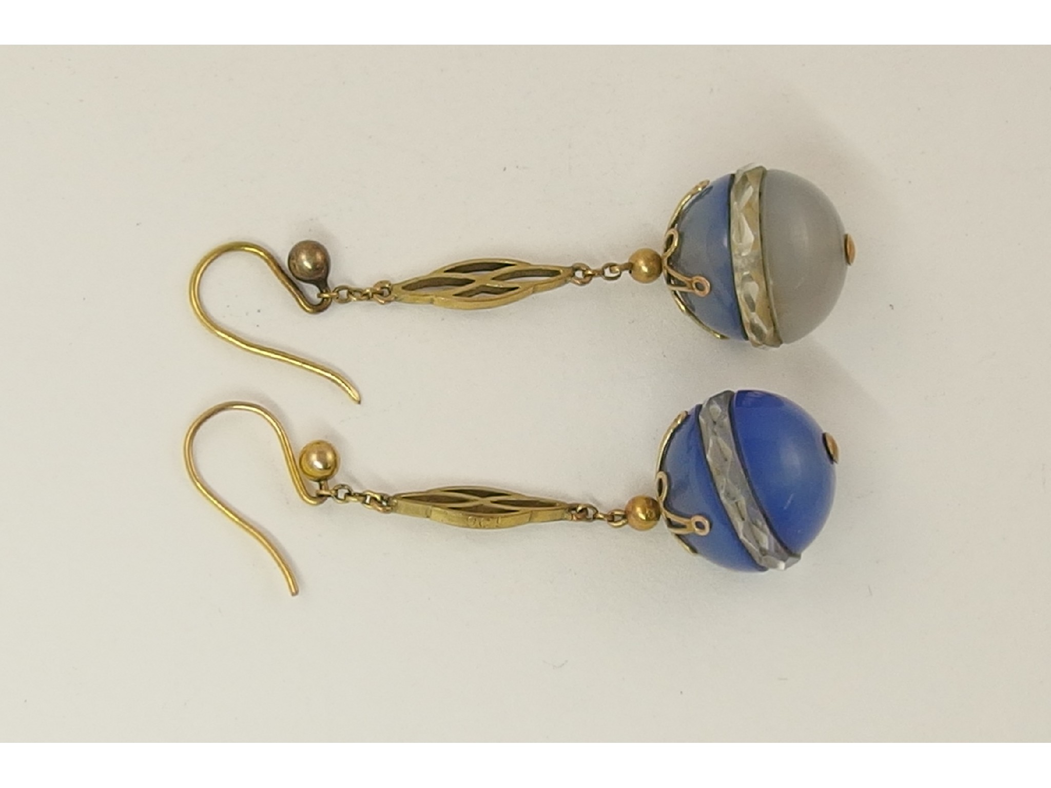 Appraisal: A ct mounted pair of agate and crystal drop earrings