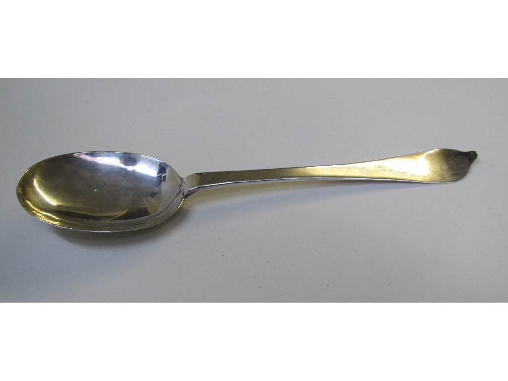 Appraisal: A Queen Anne silver trifid spoon the handle inscribed A