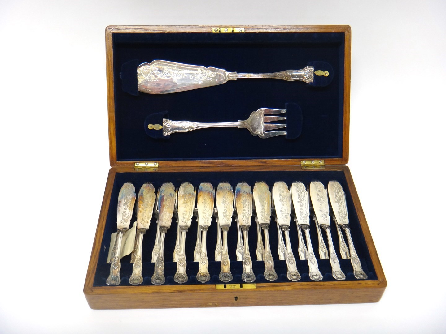 Appraisal: A set of twelve pairs of plated King's pattern fish