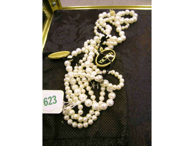 Appraisal: Honora pearls including two necklaces and two bracelets