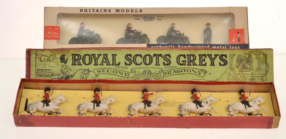 Appraisal: BRITAINS SET ROYAL SCOTS GREYS SECOND DRAGOONS IN ORIGINAL BOX