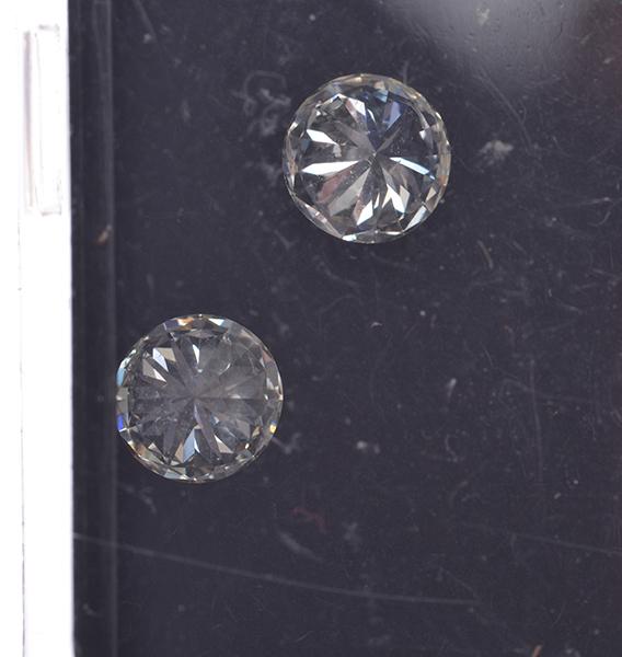 Appraisal: TWO ROUND BRILLIANT CUT DIAMONDS TOTALLING CTS TWO ROUND BRILLIANT