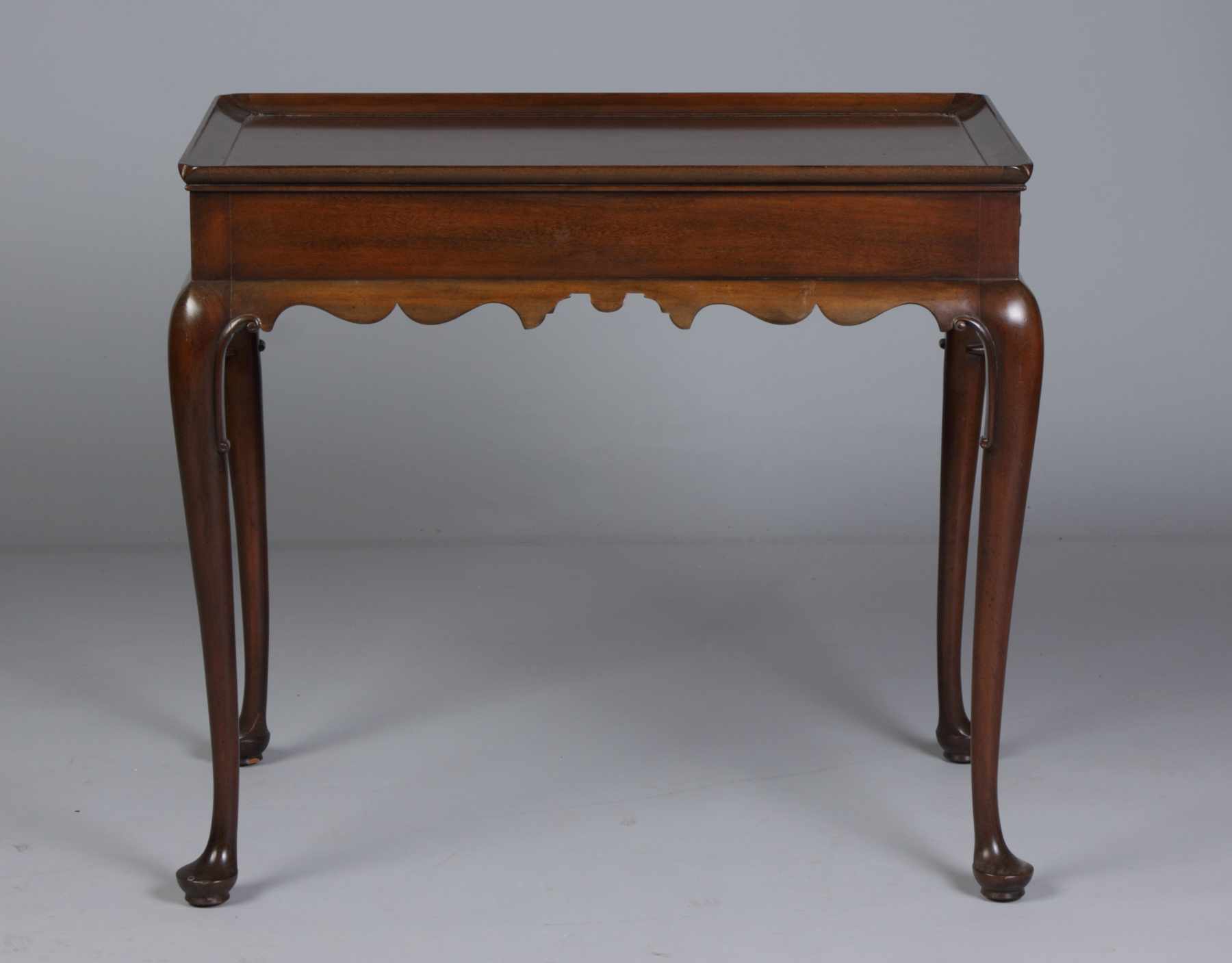 Appraisal: Colonial Williamsburg Kittenger Queen Anne Mahogany Tea Table Colonial Williamsburg