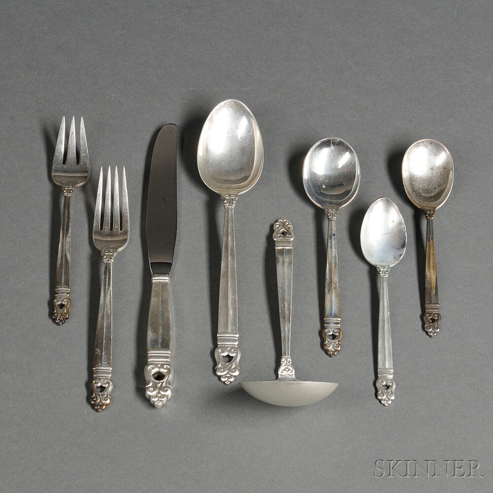 Appraisal: International Royal Danish Pattern Sterling Silver Flatware Service Meriden Connecticut