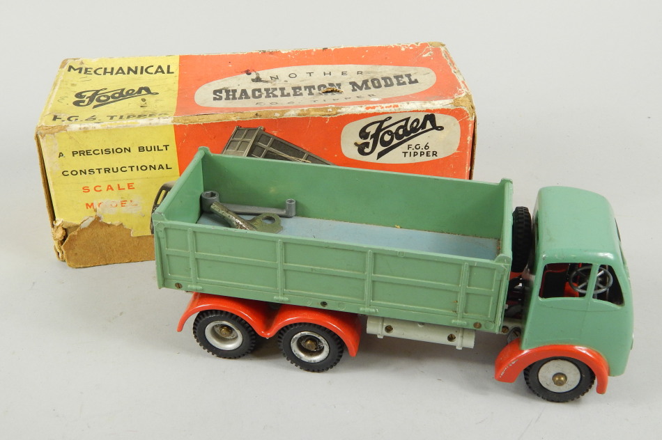 Appraisal: A Shackleton clockwork model of a Foden FG tipper with