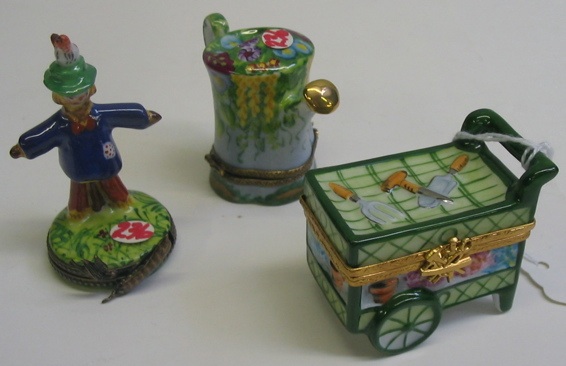 Appraisal: A GROUP OF THREE LIMOGES FRANCE MINIATURE BOXES with a