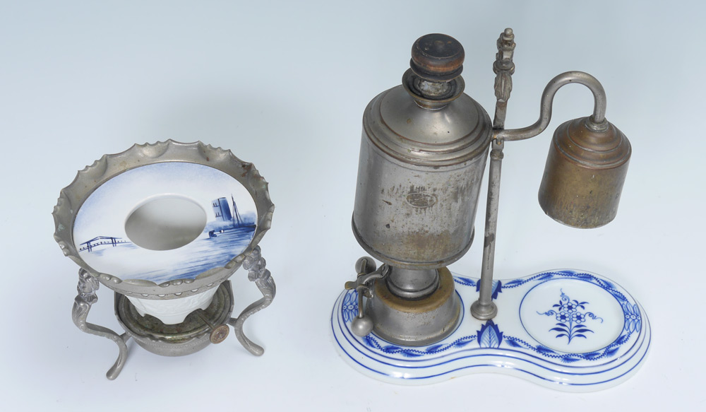 Appraisal: DELFT LITHOPHANE OIL LAMP AND A SIPHON COFFEE MAKER Metal