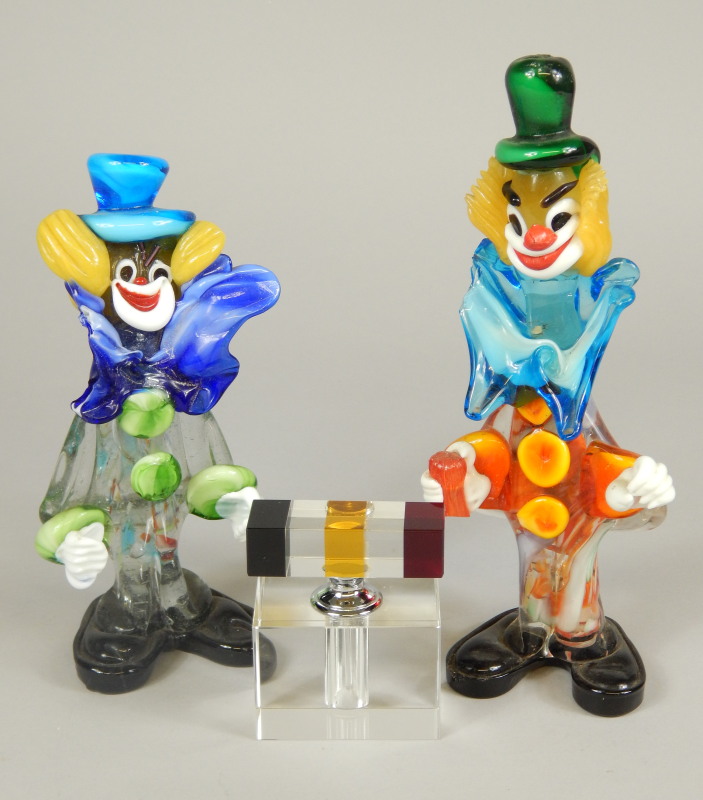 Appraisal: Glassware comprising two thC coloured glass clowns cm high etc