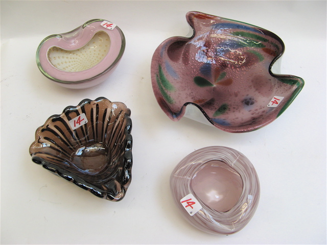 Appraisal: GROUP OF MURANO ART GLASS BOWLS in shades of hot