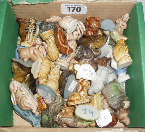 Appraisal: A tray of Assorted Whimsies