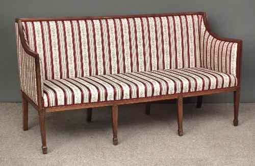 Appraisal: A mahogany three seat settee of Georgian design with moulded