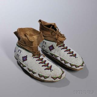 Appraisal: Plains Cree Beaded Hide Moccasins c soft-sole forms beaded with