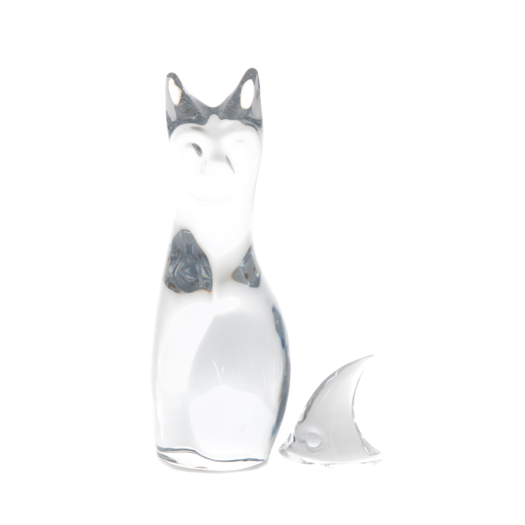 Appraisal: Daum crystal cat and angel fish seated cat in H