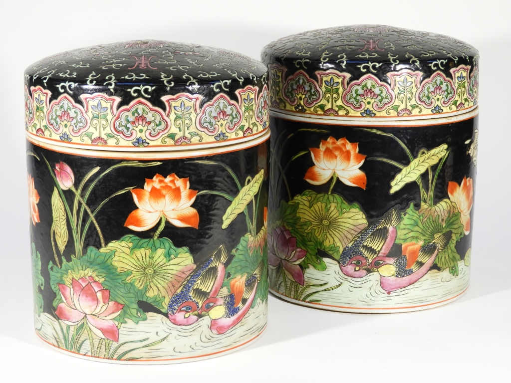 Appraisal: PR CHINESE FAMILLE NOIR PORCELAIN CANISTERS China Late th CenturyBotanical