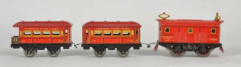 Appraisal: American Flyer No Little American Train Set Pre-war O-gauge Includes