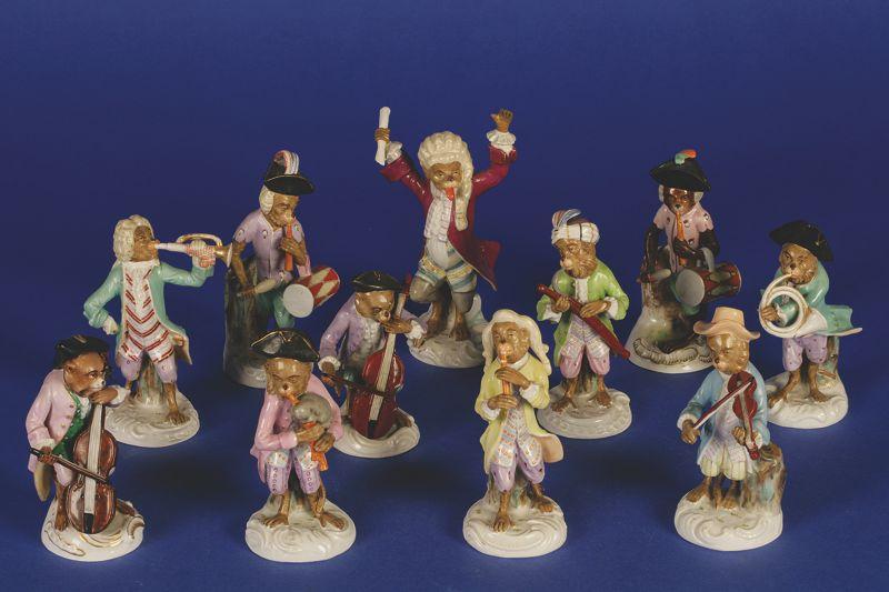 Appraisal: A RUDOLFSTADT VOLKSTEDT MONKEY BAND based on the Meissen original