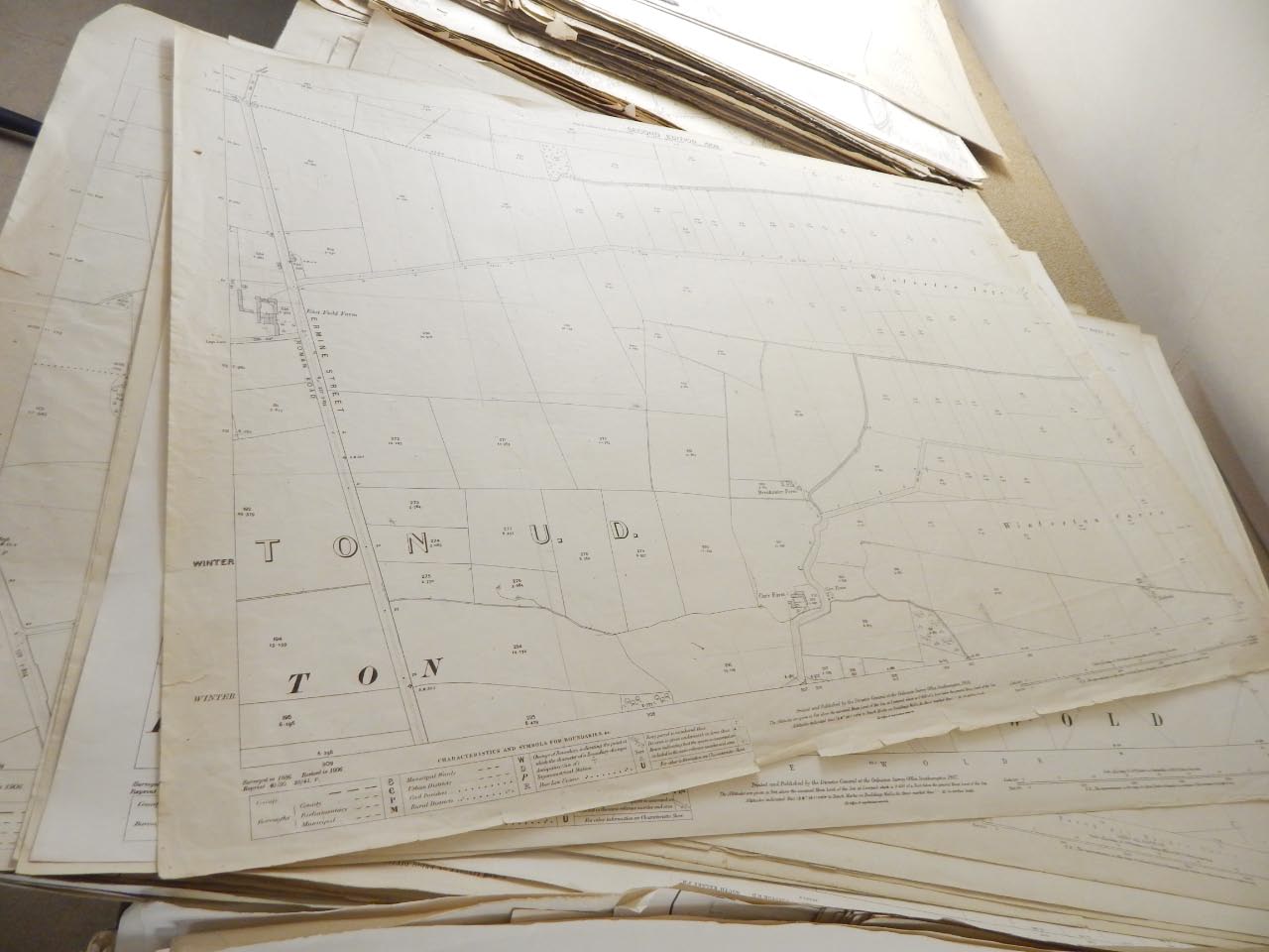 Appraisal: A quantity of maps issued by the Ordnance Survey office