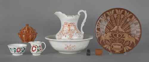 Appraisal: Collection of contemporary pottery and porcelain to include a Gerald