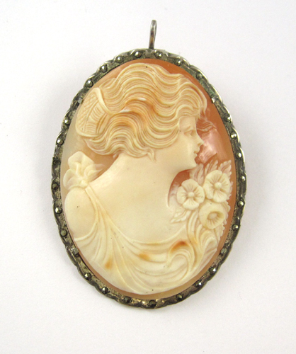 Appraisal: CAMEO AND TEN KARAT WHITE GOLD PENDANT BROOCH having a