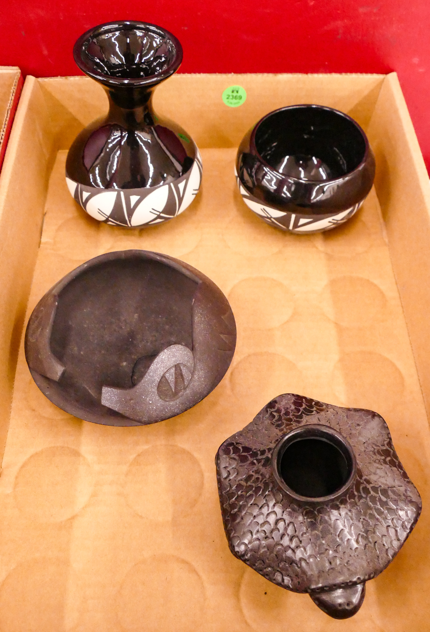 Appraisal: Box pc Southwest Black Pottery- '' to ''