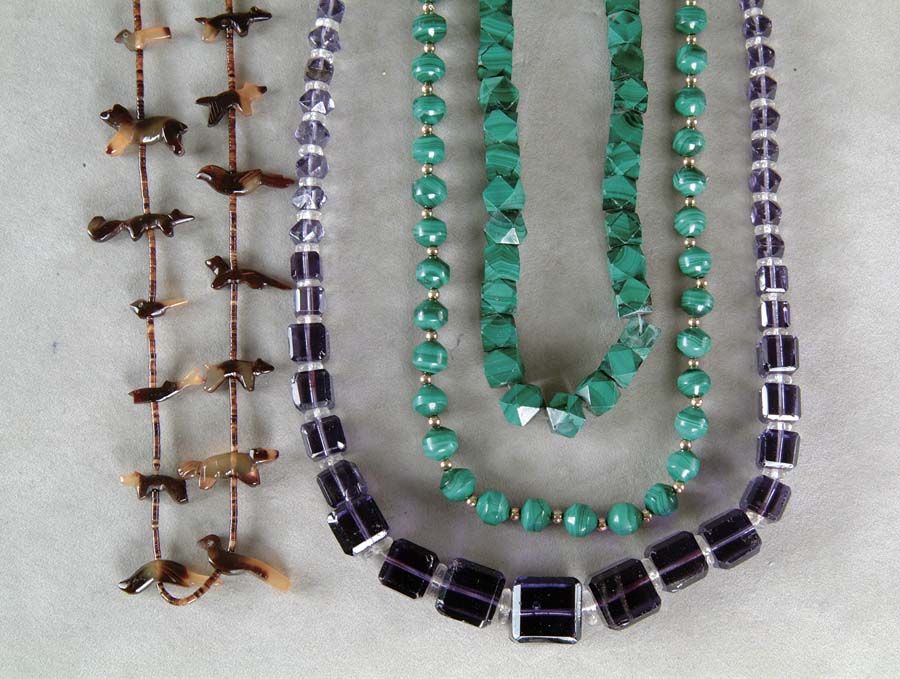 Appraisal: LOT OF FOUR GEMSTONE NECKLACES Lot consists of two malachite