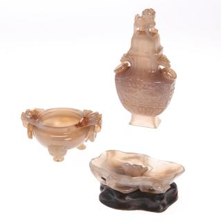 Appraisal: Chinese agate carvings Chinese agate carvings Qing Dynasty comprising archaic