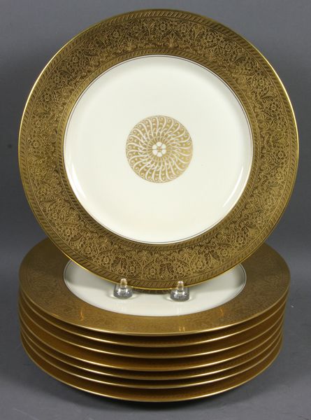 Appraisal: Set of eight Selb Bavaria Heinrick Co gold porcelain dinner